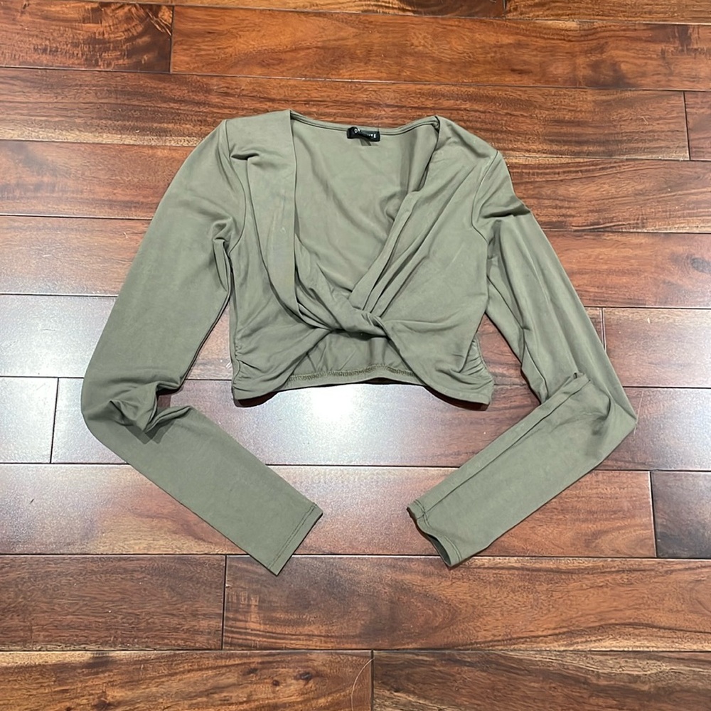 Dynamite cropped top sz xs